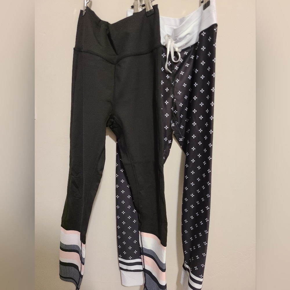 *Rare* Sarah's Day x White Fox Boutique Legging